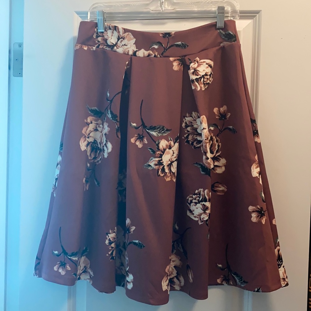 Mauve Floral Dress Skirt. Size L